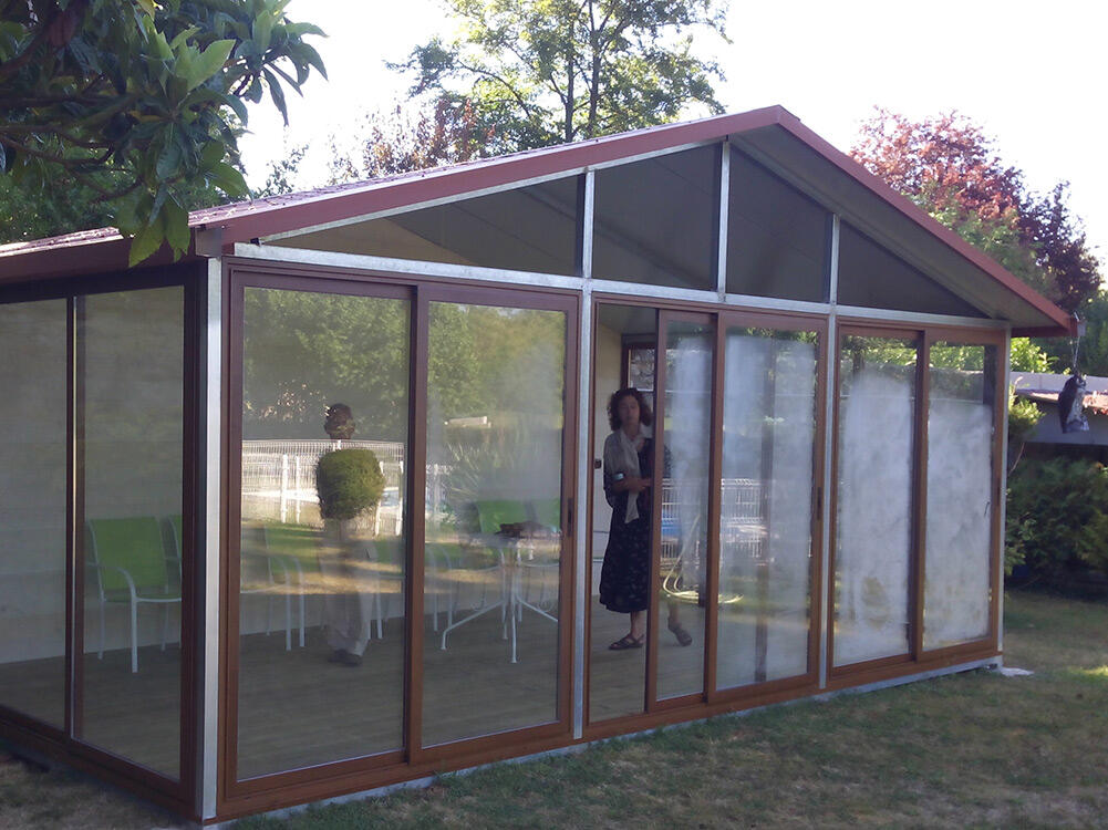 construccion-porches-a-medida-mobilhomes-gormai-acristalado