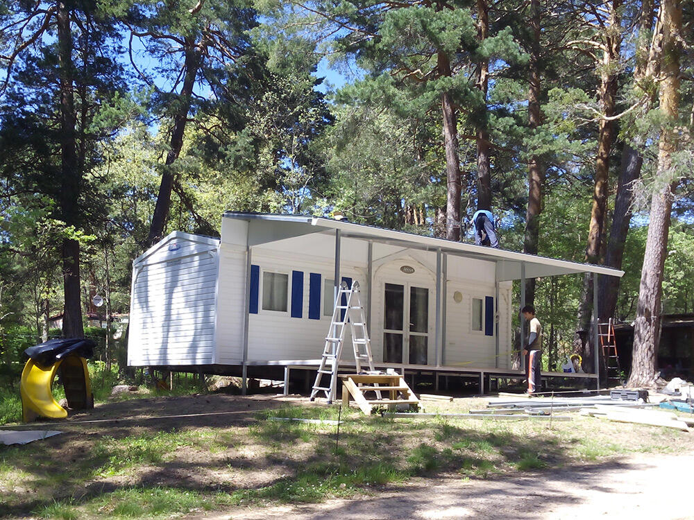 construccion-porches-a-medida-mobilhomes-gormai-obra