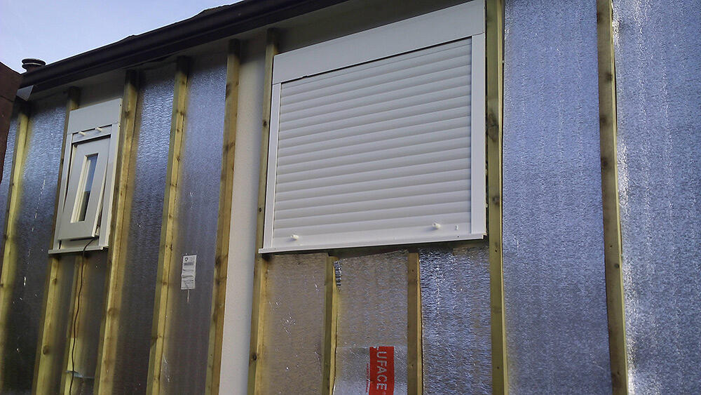 servicios-reparaciones-mobilhomes-modulos-gormai-pais-vasco-vitoria-forrar-paredes-antes